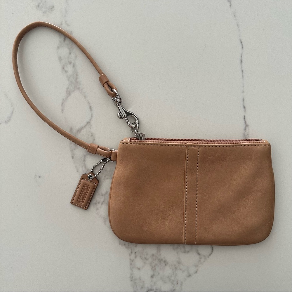 Vintage Coach Topstitched Leather Wristlet in Rich Beige Silver 6 3/8" long